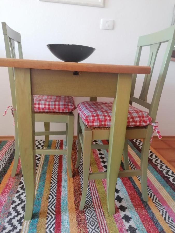 Apartma Cedole Chabby Chick Apartment *